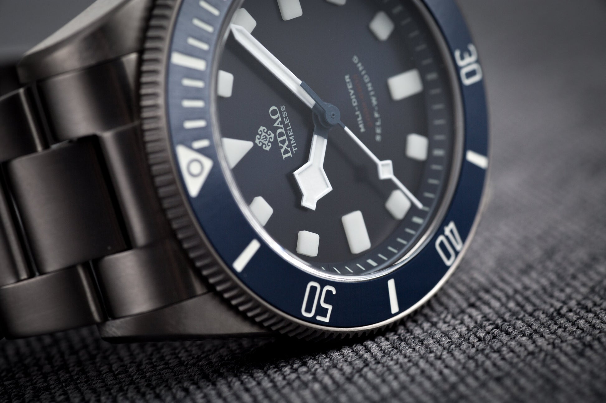IXDAO Titanium 39mm Automatic Dive Watch Black Dial 15 Scale Bezel IXDAO Watch Official Store