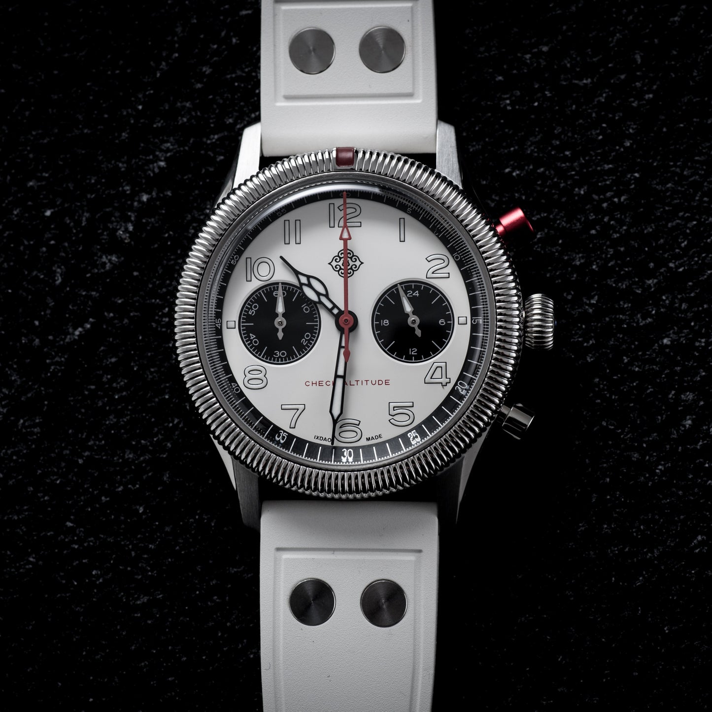 ixdao-pilot-chrono-white-dial-front