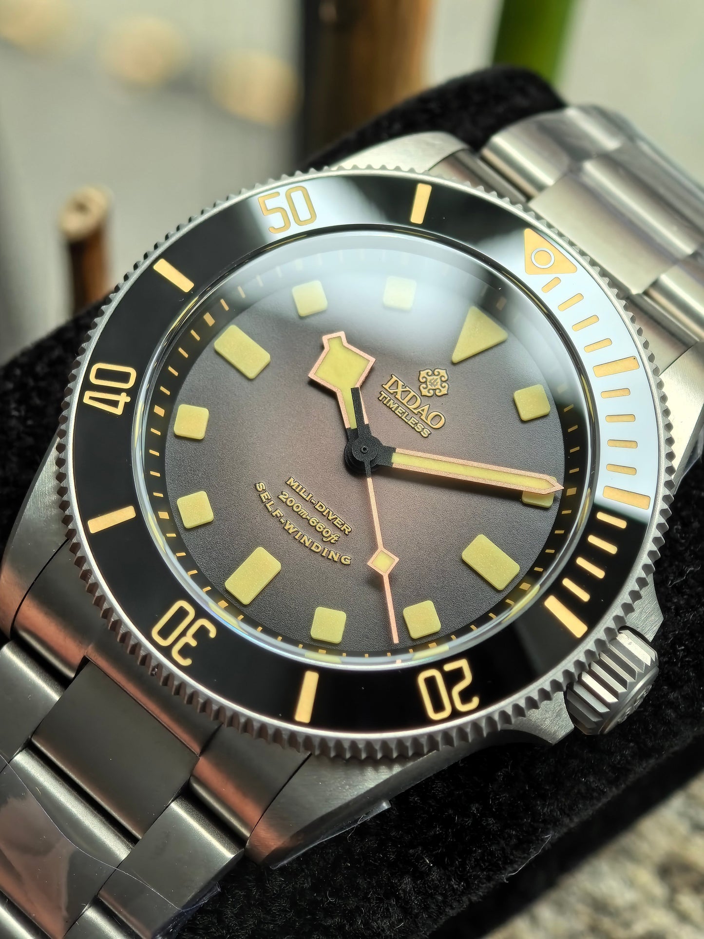 IXDAO Titanium 39mm Automatic Dive Watch-Gradient brown dial