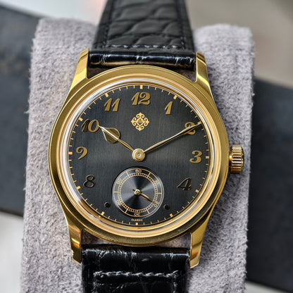 IXDAO_Quartz_Dress_Watch Black dial gold bezel