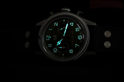 ixdao-pilot-chrono-lume-full-dial